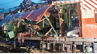 2006 मुंबई लोकल बॉम्बस्फोट प्रकरणात मोठा निकाल: बॉम्बे हायकोर्टाने सर्व 12 आरोपी निर्दोष जाहीर केले