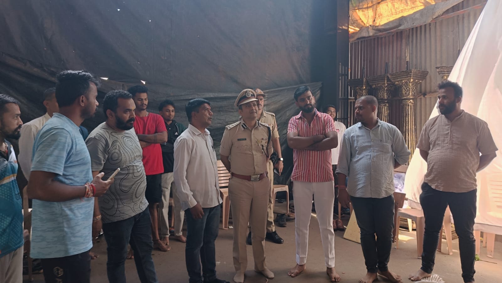 पोलीस आयुक्त भुषण बोरसे यांची ‘बेळगावचा राजा’ गणेशोत्सव मंडळाला भेट
