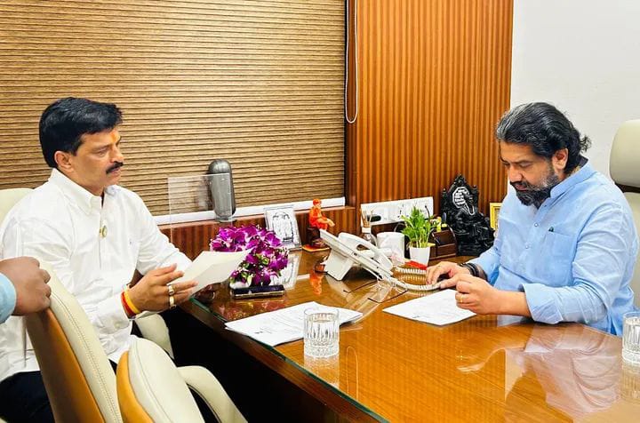 बेळगाव–वेंगुर्ले रस्त्याची दुरुस्ती लवकरच — सार्वजनिक बांधकाममंत्री शिवेंद्रराजे भोसले यांचे आश्वासन