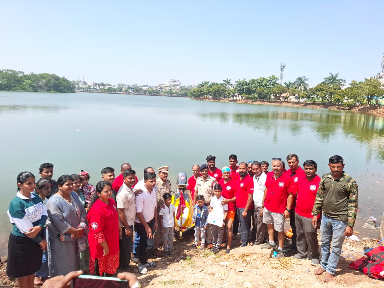 १५ वर्षांचं स्वप्न अखेर साकार! — H.E.R.F Rescue Team च्या नवीन स्कूटर बोटचे उद्घाटन जल्लोषात