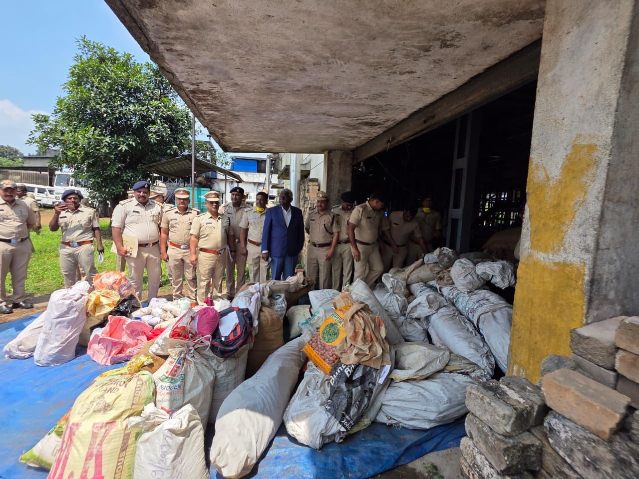 बेळगाव विभागात अंमली पदार्थांचा मोठ्या प्रमाणावर नाश६५ प्रकरणांतील मुद्देमाल नियमानुसार नष्ट