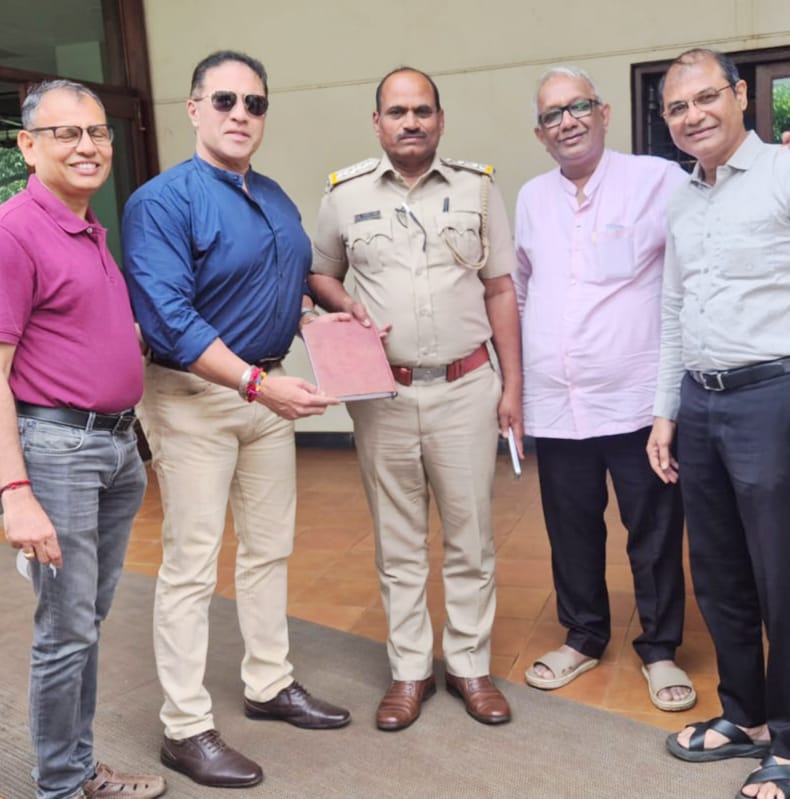 बेळगाव वस्त्र व्यापाऱ्यांचा आवाज — वजन-मोजमाप विभागाकडे प्रशिक्षणवर्ग आयोजित करण्याची मागणी