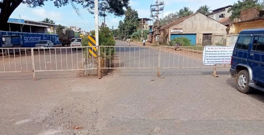 शहापूरातील शिवसृष्टीसमोरील बंद रस्ता लवकरच सुरू; ८० फूटाऐवजी ४० फूट रस्ता खुला करण्याचा निर्णय