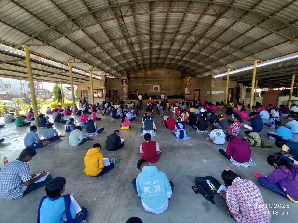 घाटमाथ्याचा मावळा संघटनेतर्फे चौथी भव्य मराठी निबंध स्पर्धा; ४०० विद्यार्थ्यांचा उत्स्फूर्त सहभाग