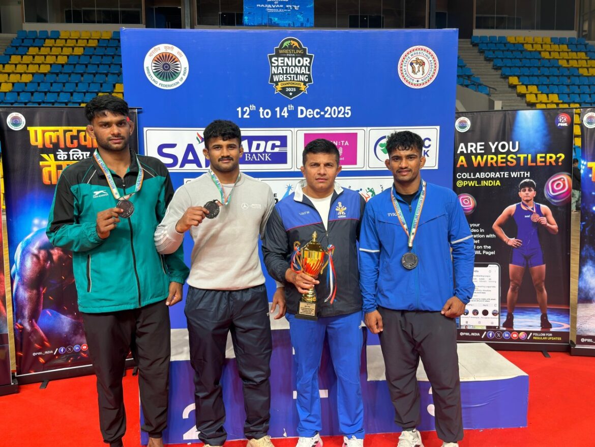 बेळगावच्या किणये गावचे सुपुत्र विनायक दळवी यांच्या प्रशिक्षणाखाली मल्लांचे राष्ट्रीय स्पर्धेत घवघवीत यश