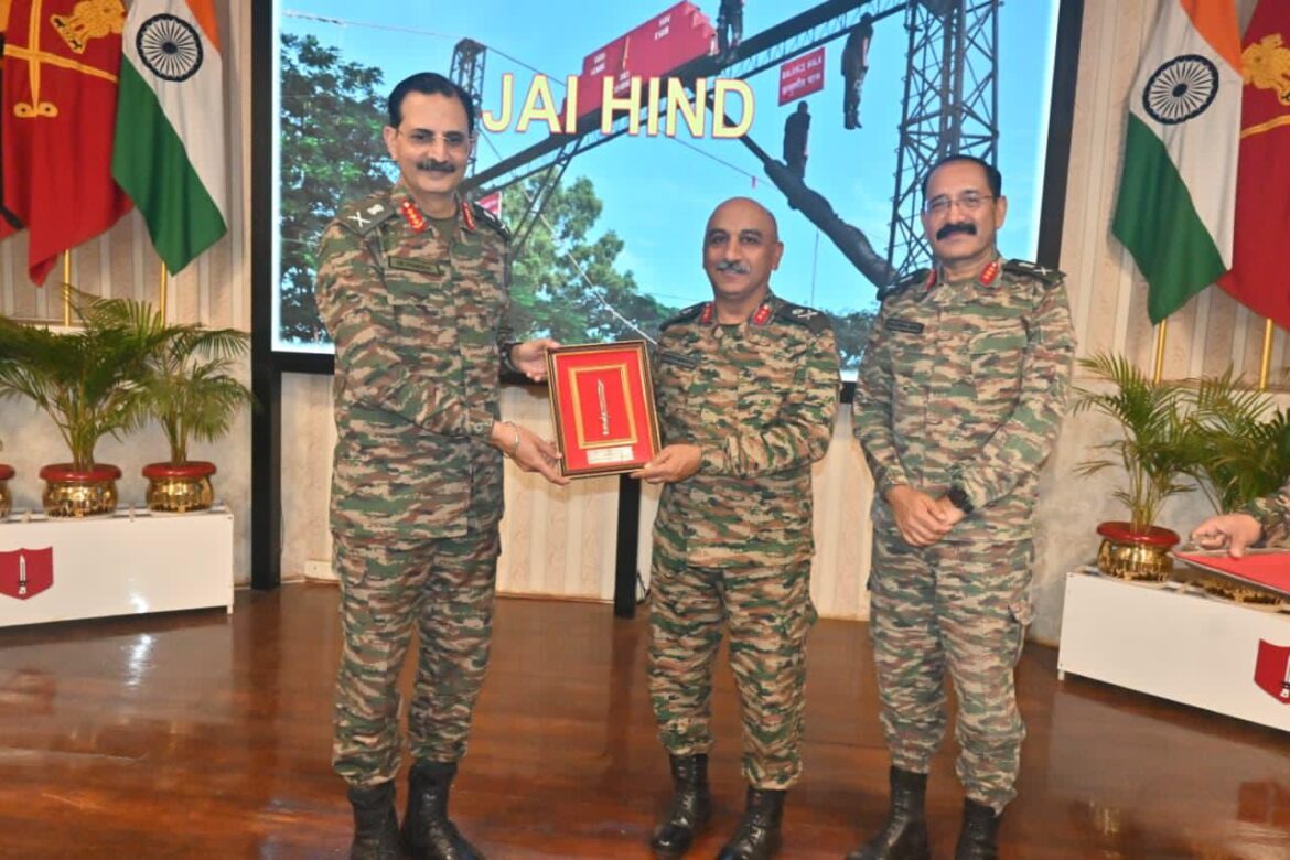 लेफ्टनंट जनरल देवेंद्र शर्मा यांनी ज्युनिअर लीडर्स विंग, बेळगावला दिली भेट