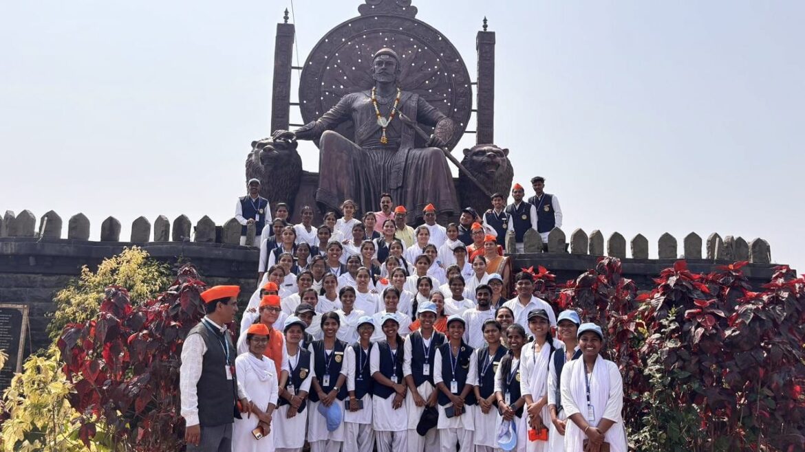 सागर शिक्षण (बी. एड्.) महाविद्यालयातर्फे शिवजयंती अपूर्व उत्साहात