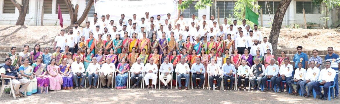 दोड्डण्णवर हायस्कूलमध्ये 19 वर्षांनंतर माजी विद्यार्थ्यांचे ‘गुरुवंदना’ व ‘स्नेहमिलन’ उत्साहात संपन्न