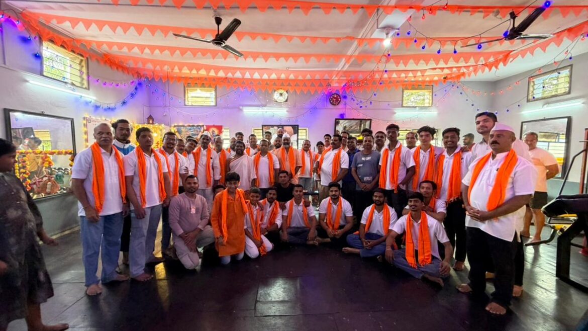 कॉर्पोरेशन जिमनॅशियम युवक मंडळातर्फे श्री हनुमान जयंती उत्साहात साजरी