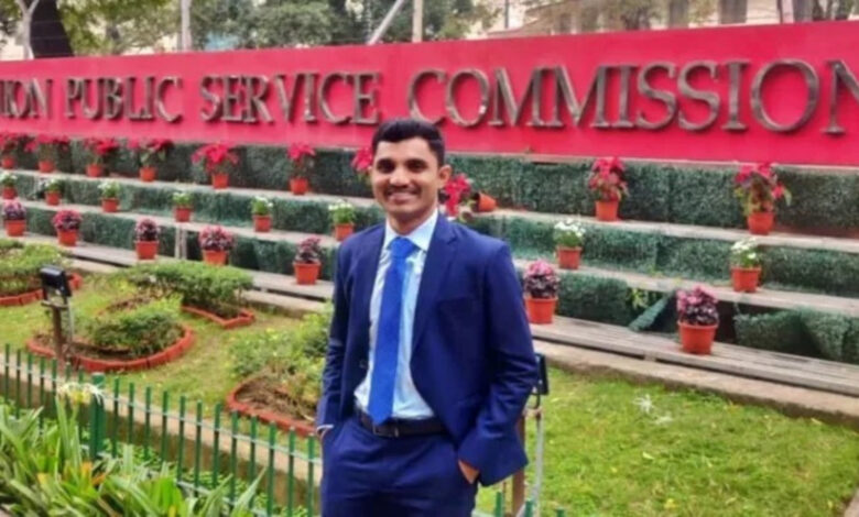 शेतकरी पुत्राची देशभरात चमक; बेळगावच्या बसवराज केंपवाड यांचा UPSC IFS मध्ये ऑल इंडिया रँक 1