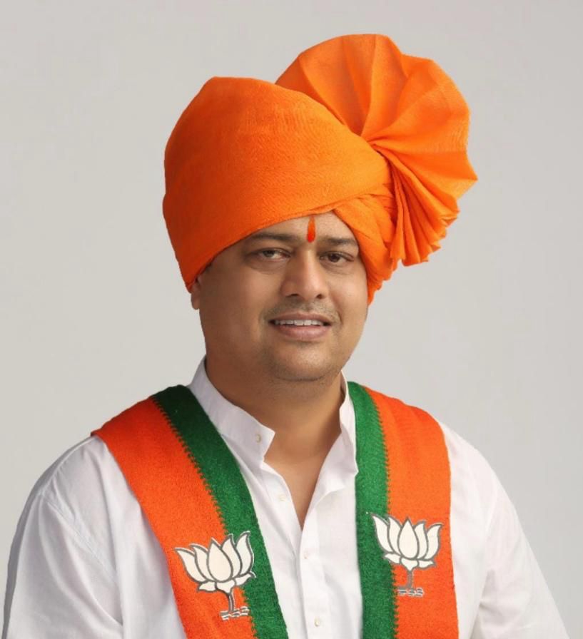 निवडणूक निकालांनी राजकीय दिशेला दिला स्पष्ट संकेत : किरण जाधव