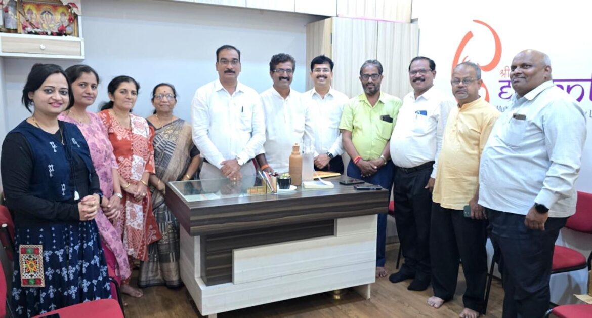 Meeting Held for Successful Organization of 7th Akhil Bharatiya Belgaum Marathi Literary Conference