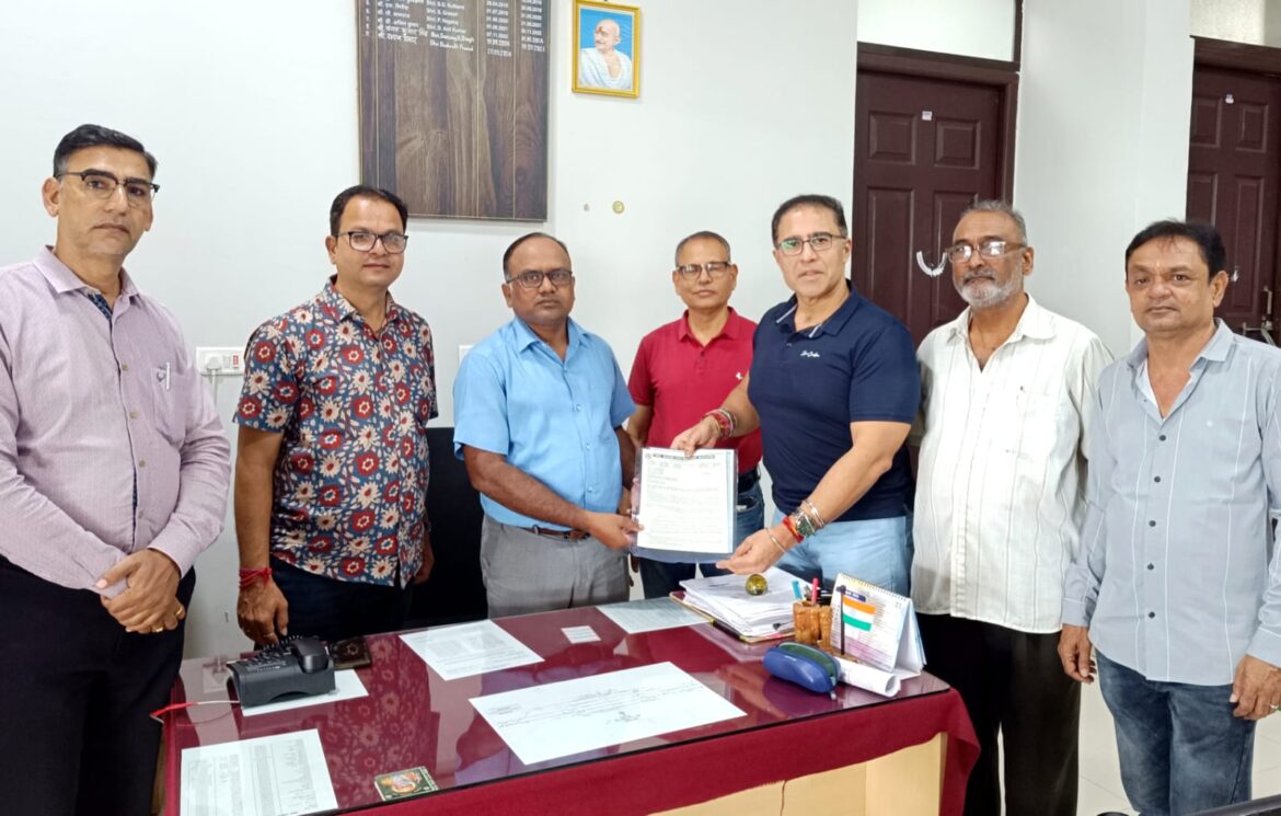 बेळगाव-गोवा रेल्वे सेवा सुधारणा आणि हबळी-एलटीटी एक्सप्रेसला अतिरिक्त डबे देण्याची व्यापारी संघटनांची मागणी