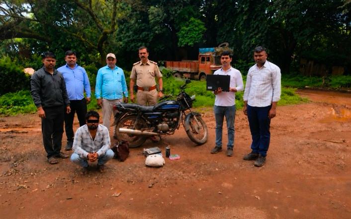 उद्यमबाग पोलिसांची कारवाई; १ किलो २१२ ग्रॅम गांजासह तरुणाला अटक
