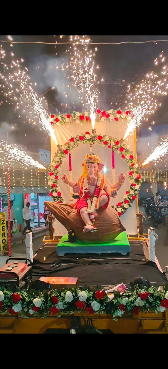 भक्तांच्या उत्साहाला उधाण; मंगसुळीच्या महाराजांचे दिमाखदार आगमन