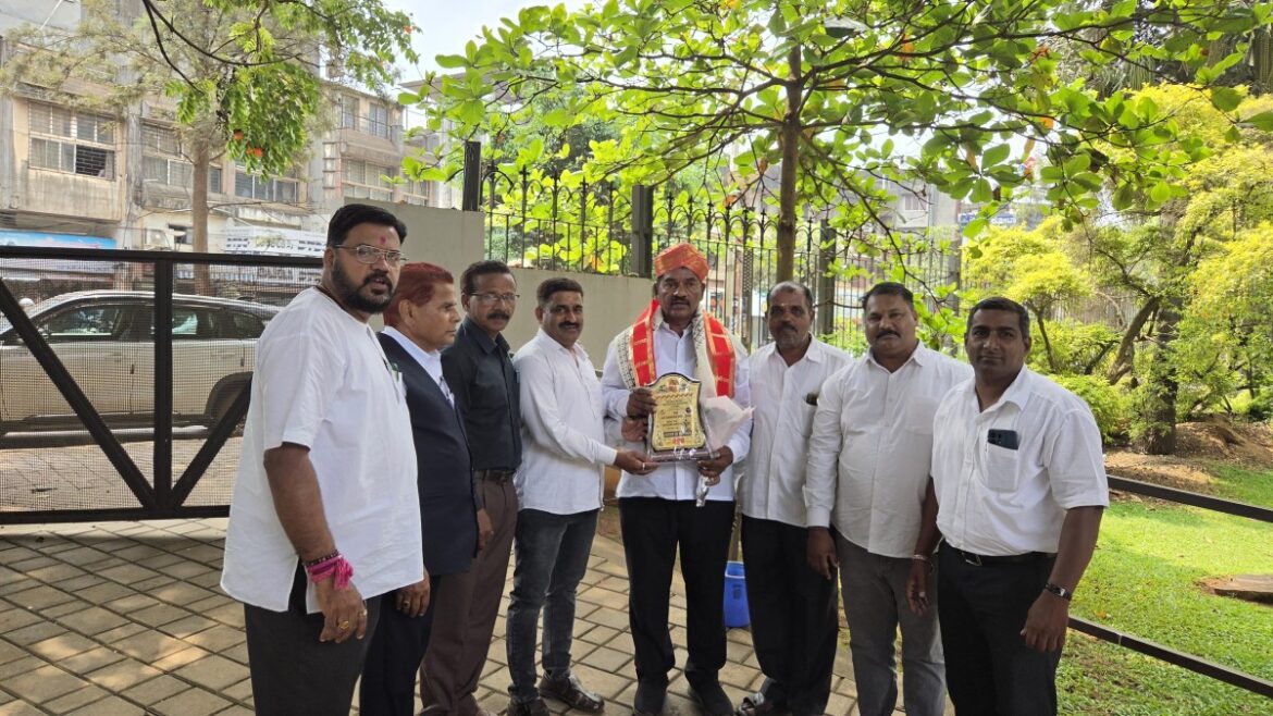जय गणेश श्री जिल्हास्तरीय शरीरसौष्ठव स्पर्धेसाठी सहकार्याबद्दल अनिल बेनके यांचा सत्कार
