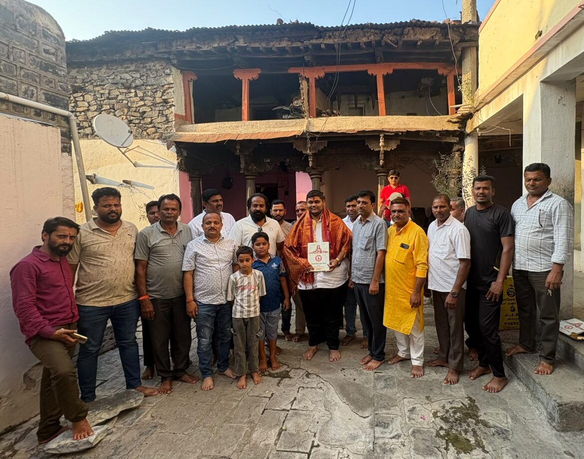 युवा समिती सीमाभागचे एकंबावासीयांकडून उत्स्फूर्त स्वागत व सन्मान